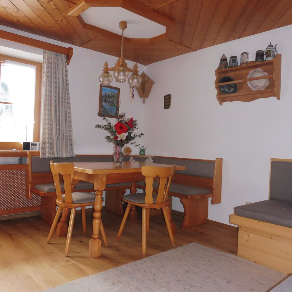 Essbereich Fewo Sonntagshorn